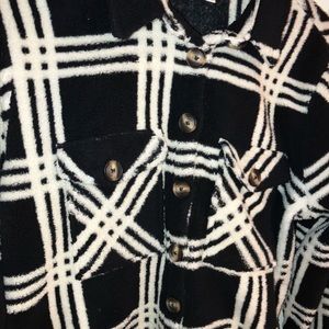 Como Blu Size: Small black/white Sherpa brand new W/O tags